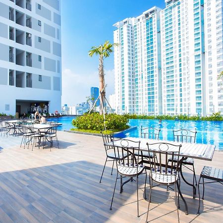 Aloha Saigon Apartment - Rivergate Residence ホーチミン市 エクステリア 写真