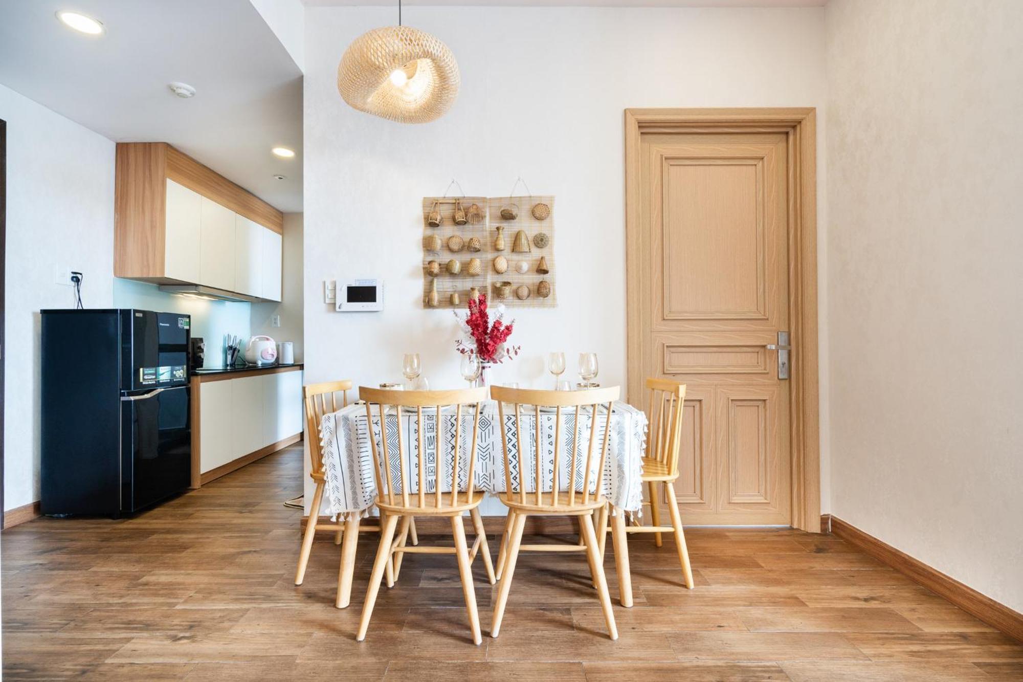 Aloha Saigon Apartment - Rivergate Residence ホーチミン市 エクステリア 写真