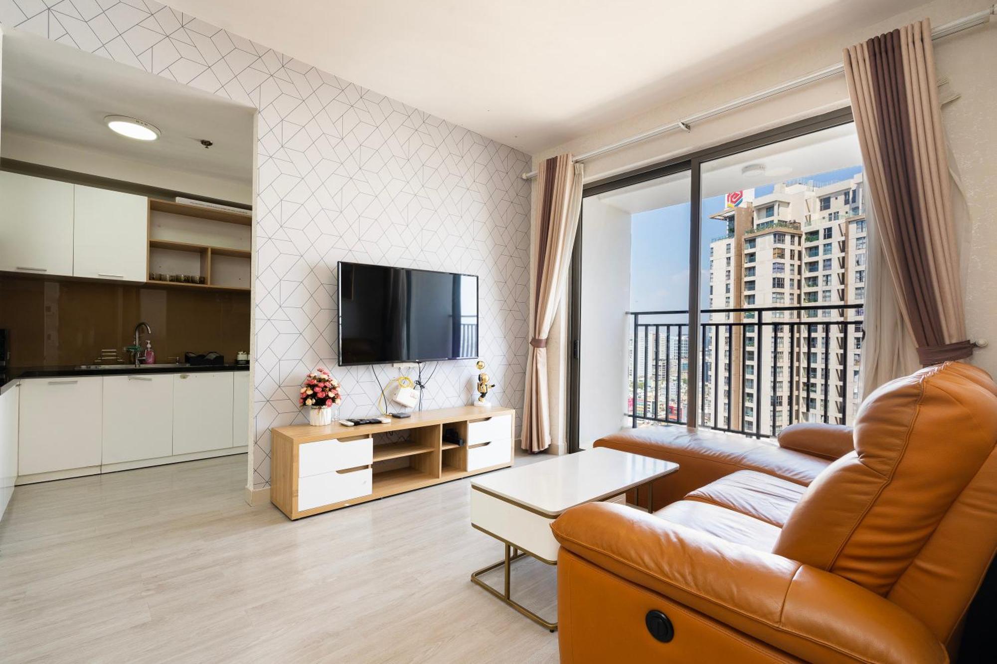 Aloha Saigon Apartment - Rivergate Residence ホーチミン市 エクステリア 写真