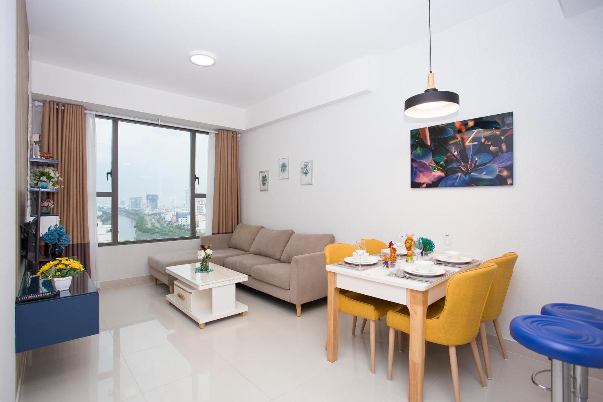 Olala Saigon Apartment - Rivergate Residence ホーチミン市 エクステリア 写真