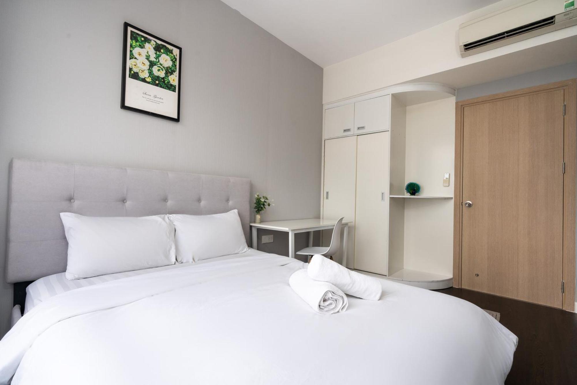 Aloha Saigon Apartment - Rivergate Residence ホーチミン市 エクステリア 写真